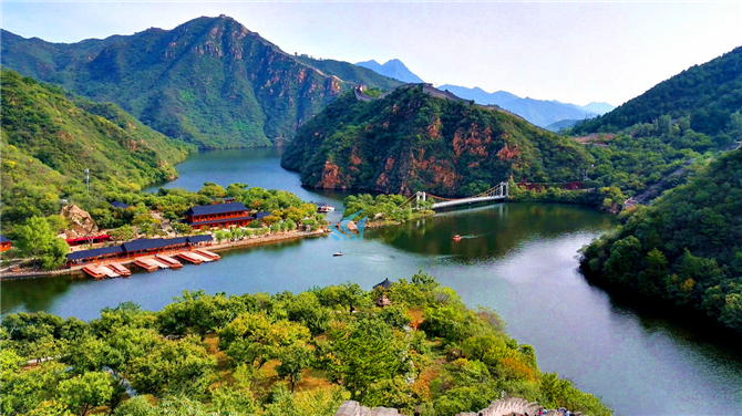 北京拓展培訓(xùn)基地之黃花城水長(zhǎng)城